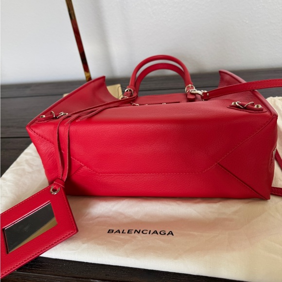 Balenciaga Red Handbag - Picture 5 of 10